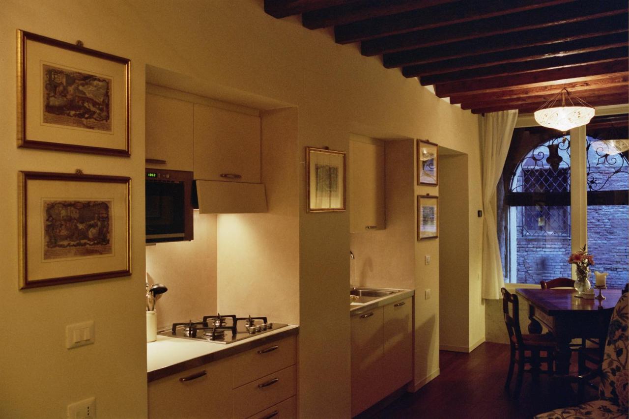 Al Pozzo Dei Scoacamini, 100 M From San Marco, Ground Floor Daire Venedik Dış mekan fotoğraf