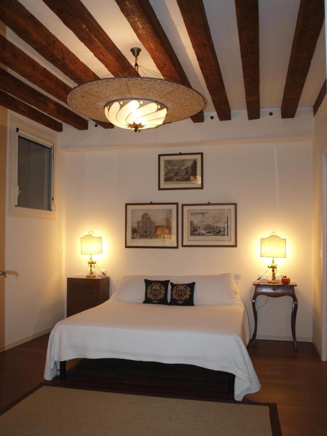 Al Pozzo Dei Scoacamini, 100 M From San Marco, Ground Floor Daire Venedik Dış mekan fotoğraf