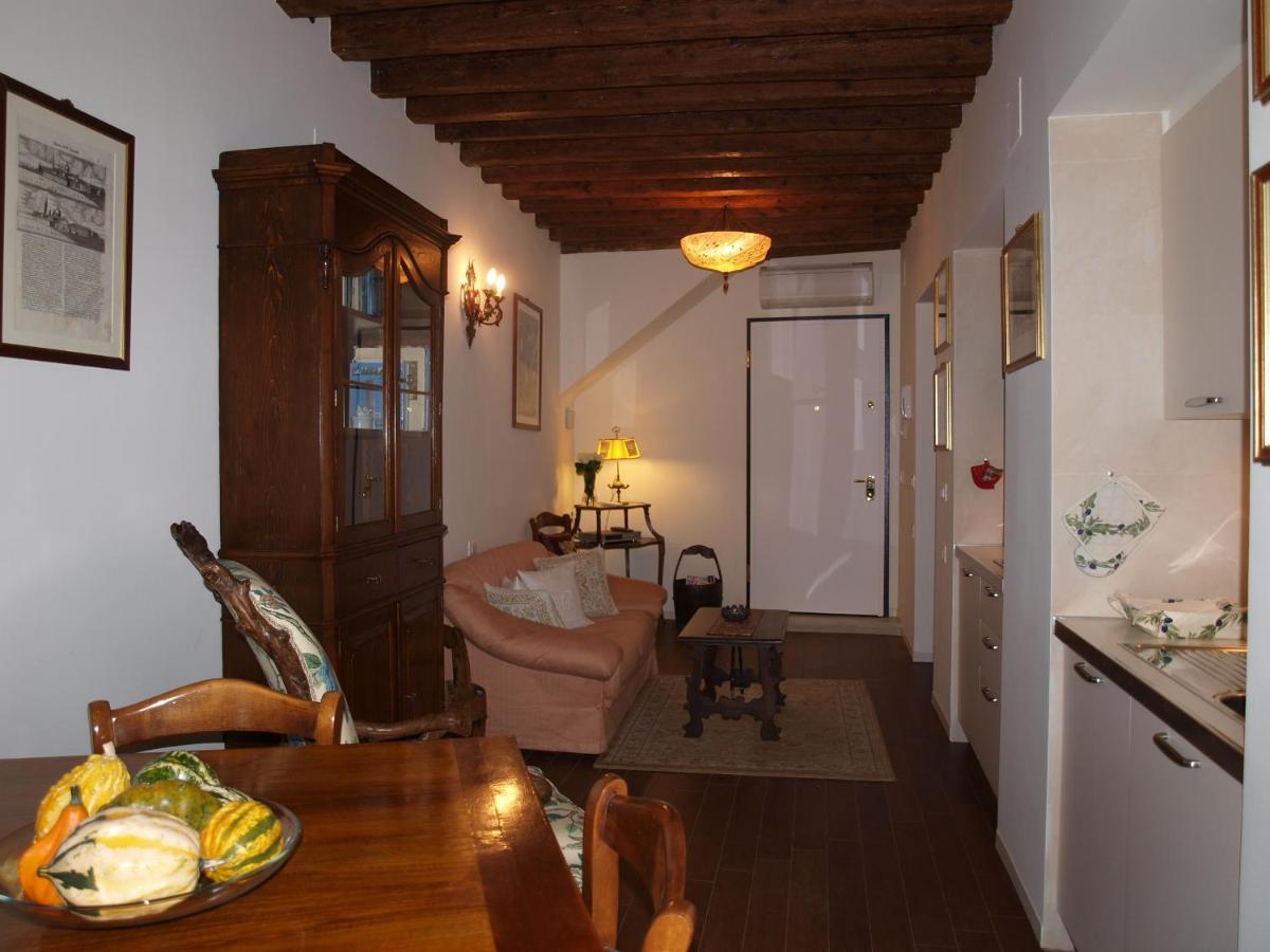 Al Pozzo Dei Scoacamini, 100 M From San Marco, Ground Floor Daire Venedik Dış mekan fotoğraf